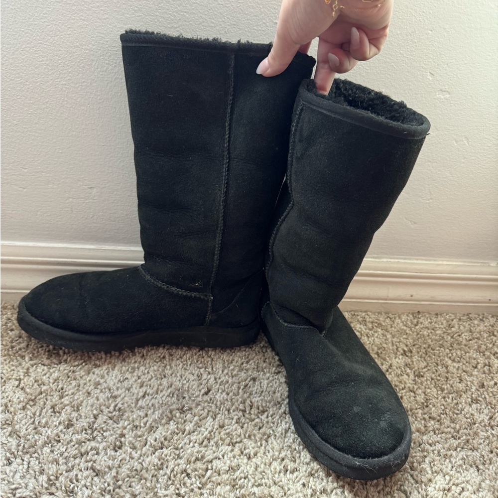 Ugg tall boot